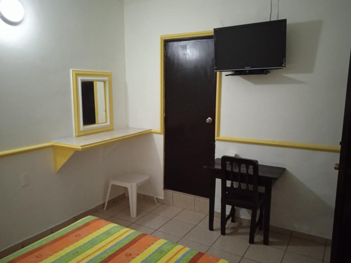 Hotel Kiko Mazatlan Exterior photo